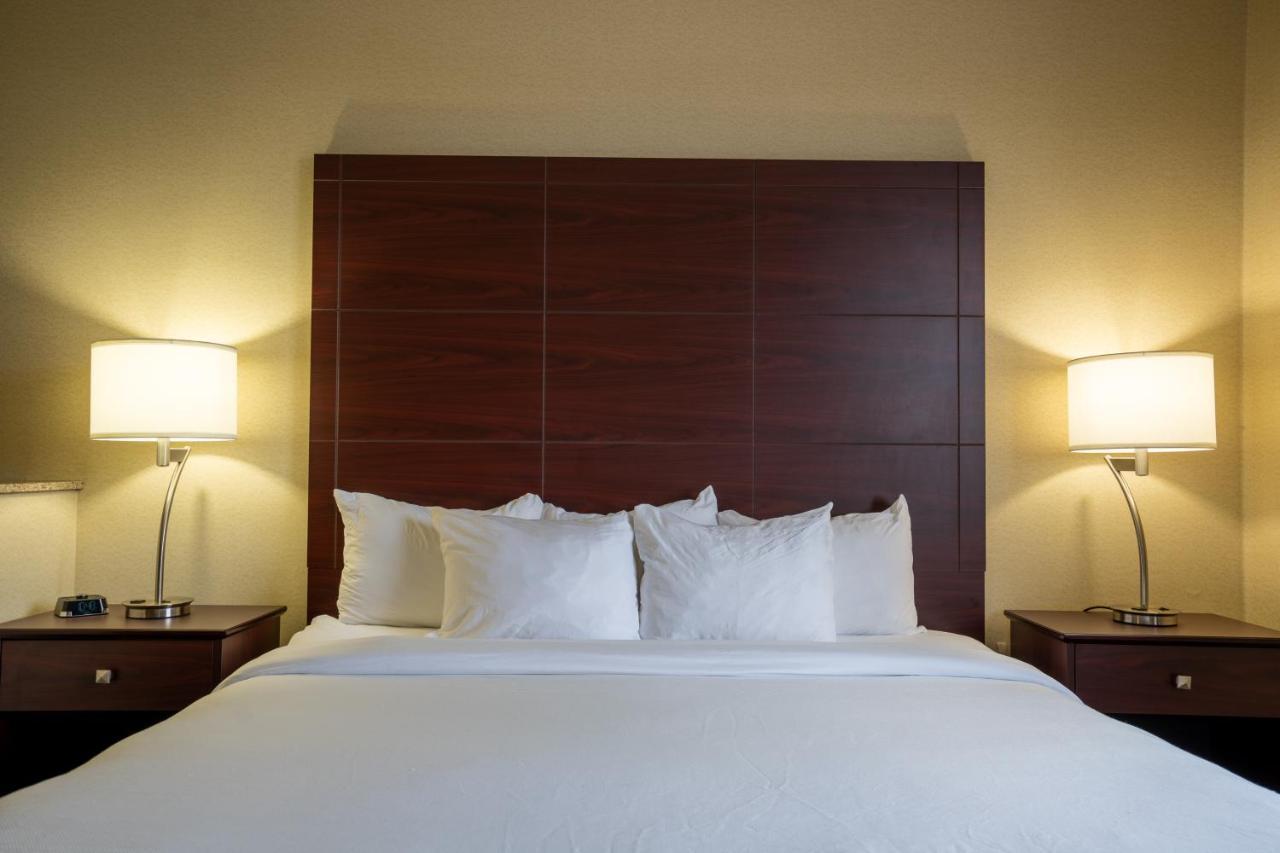 Cobblestone Suites - Ripon Exteriör bild