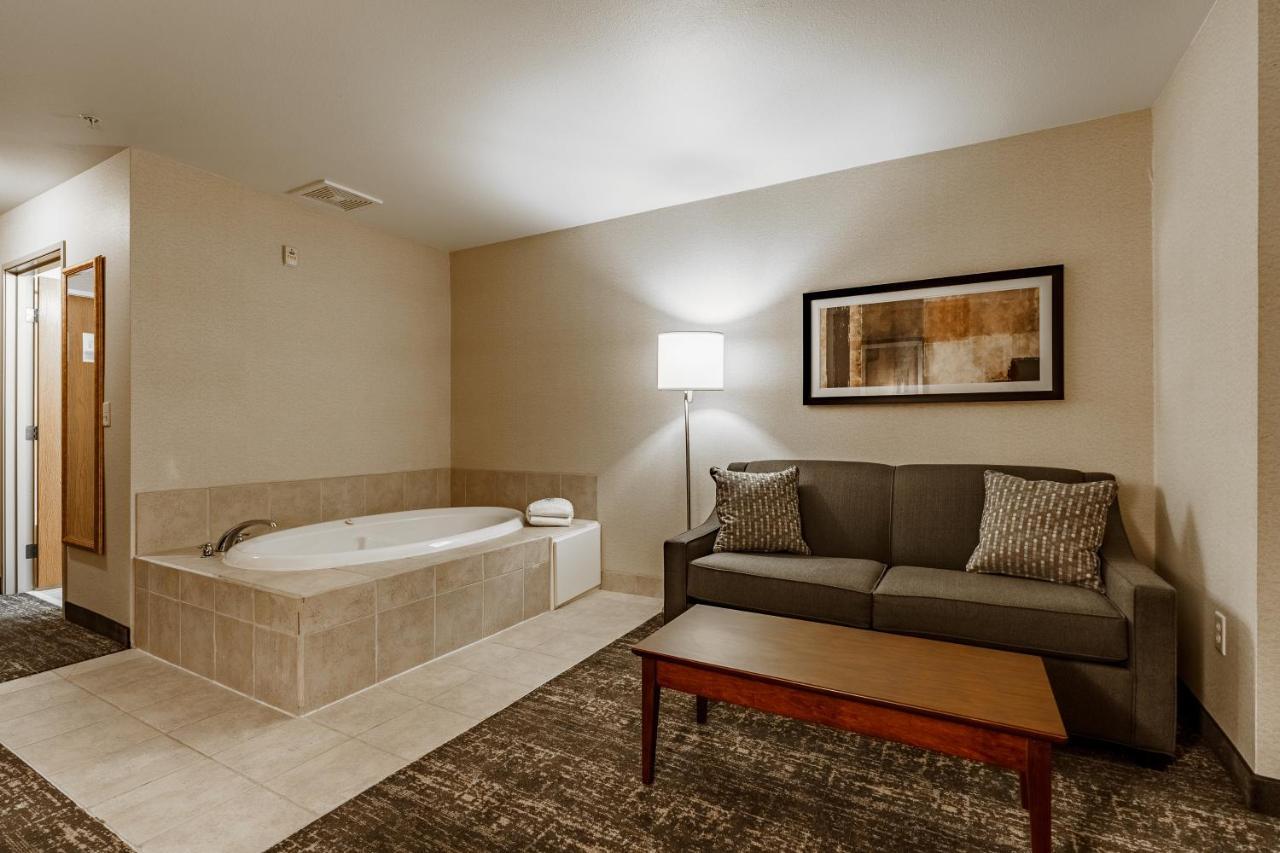 Cobblestone Suites - Ripon Exteriör bild