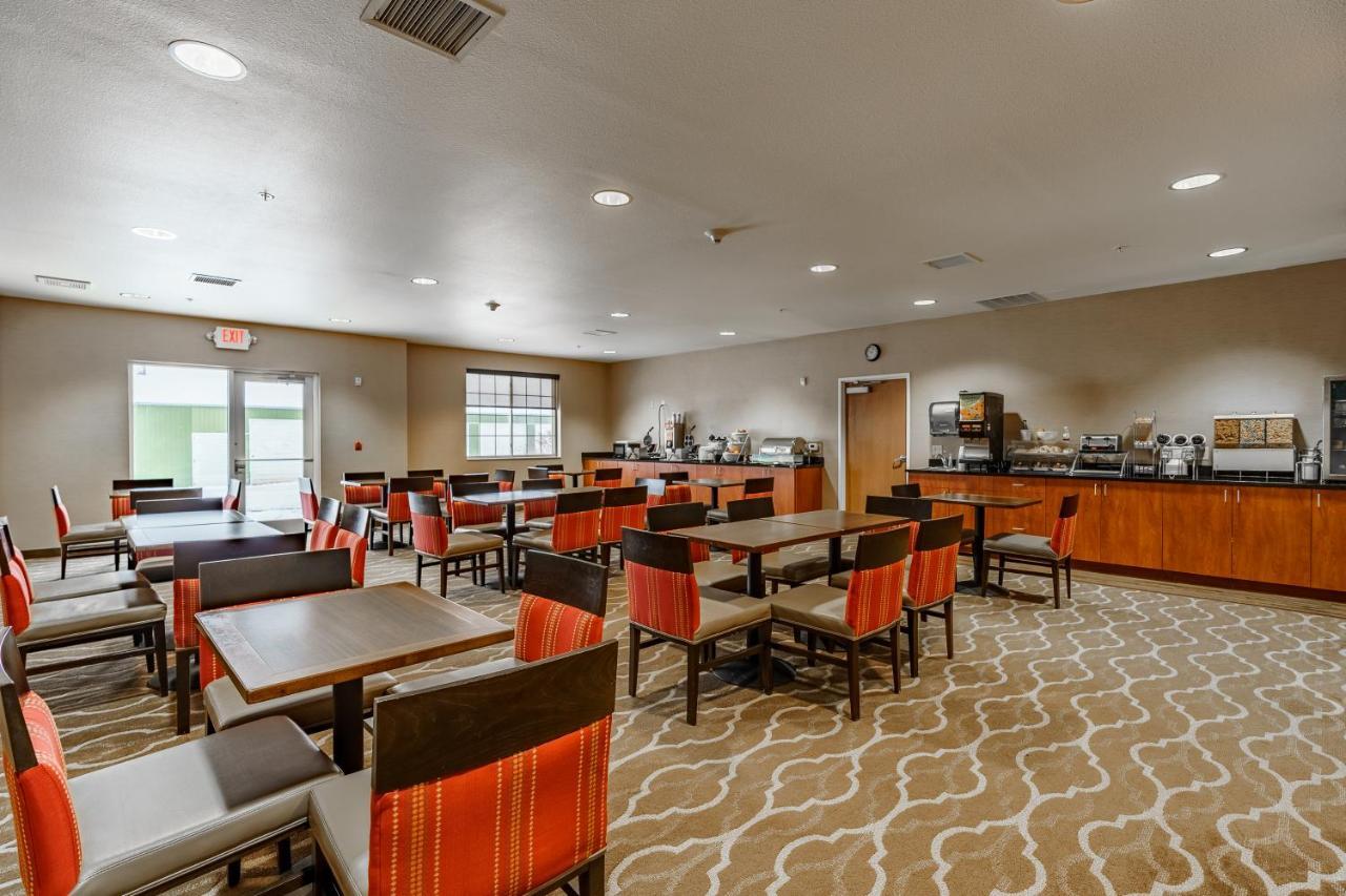 Cobblestone Suites - Ripon Exteriör bild